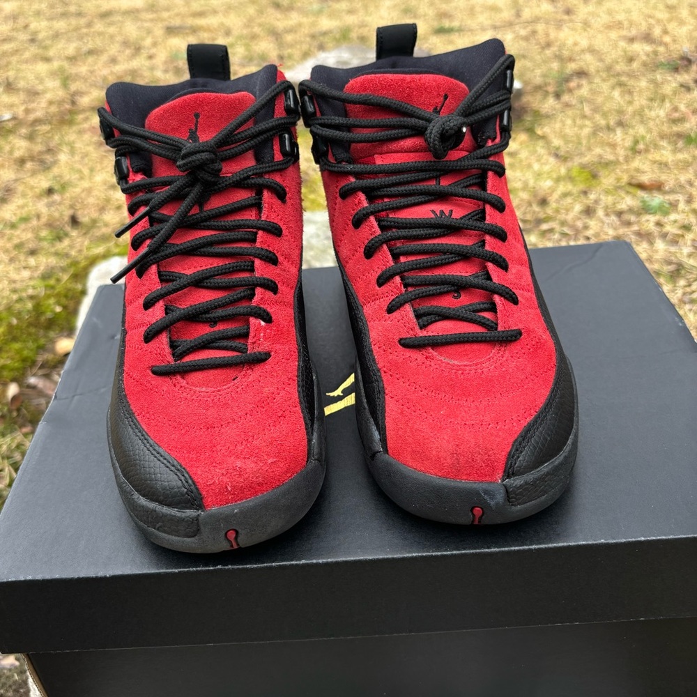 4.5Y,Red/Black